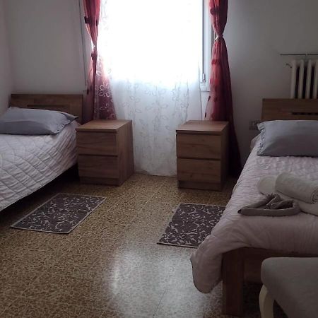 Apartmán Milli Ferrara Exteriér fotografie